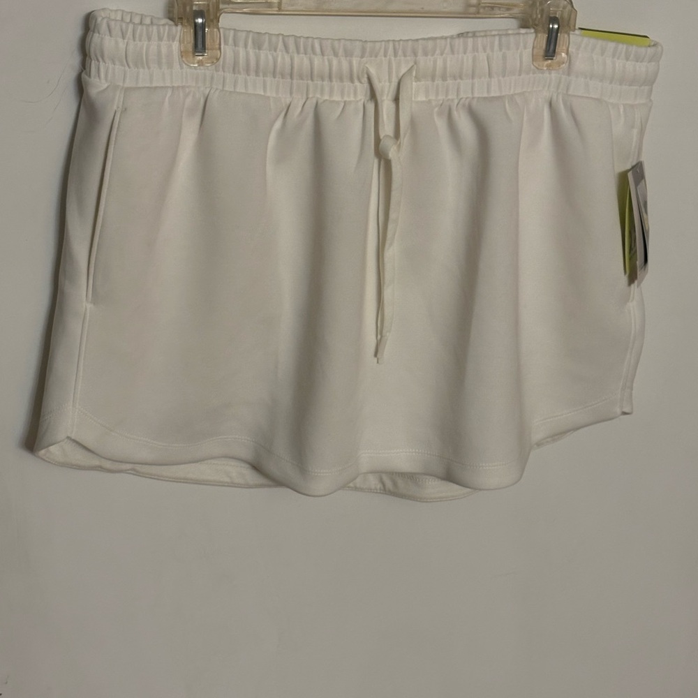 Women's White Drawstring Skort NWT Size XL